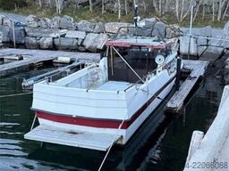  Mørejet 30-foot boat with 2004 Iveco diesel engine