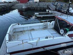  Mørejet 30-foot boat with 2004 Iveco diesel engine