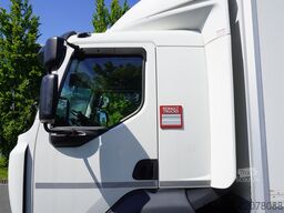 Renault D280 16T / Box truck 18 EPAL / Tail lift