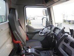 Renault C320 P4x2 E6 / Fassi 5.6 t / Range 8 m /