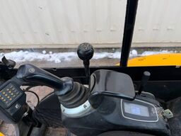 JCB 8026 CTS / 2021 BJ / 1.375 H / 3 x Löffel