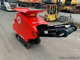  Red Rhino 4000 Mini Backenbrecher Raupenmobil