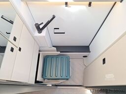 BÜRSTNER Habiton X HMX 6.0 4x4, Schlafdach, LED, CLESANA
