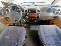 BÜRSTNER I 590 Elegance/Hubbett/Markise/Solar