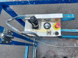 SkyJack SJ12