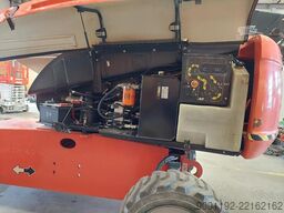 JLG 660SJ