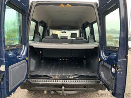 Ford CONNECT Autocarro 5 posti -