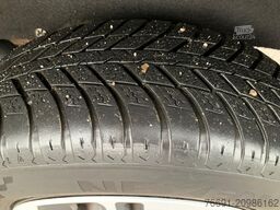 Ford CONNECT Autocarro 5 posti -