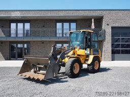 VOLVO L35G Radlader Gabel Schaufel 7200 Kg