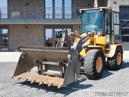 VOLVO L35G Radlader Gabel Schaufel 7200 Kg