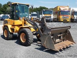 VOLVO L35G Radlader Gabel Schaufel 7200 Kg