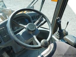 VOLVO L35G Radlader Gabel Schaufel 7200 Kg