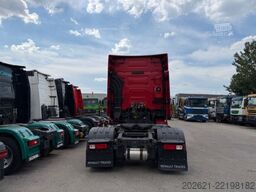 RENAULT T480 4x2