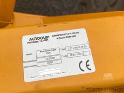 Capitaine 263 WD 4x4 avec Chargeur Frontal