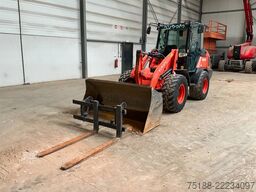 Kubota R 085