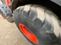 Kubota R 085