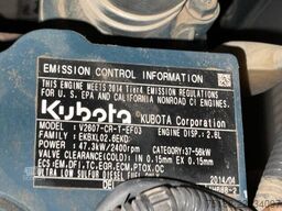 Kubota R 085