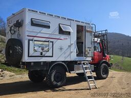 Mercedes Unimog