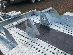 Brian James Trailers 543-3717-35-2-12