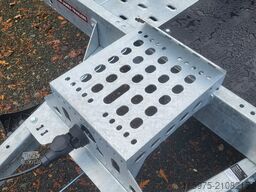 Brian James Trailers 543-3717-35-2-12