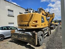 LIEBHERR A 918 Compact Litronic