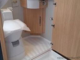 Knaus Sport&Fun 480 QL 1.7TDuscheBett verstellbar