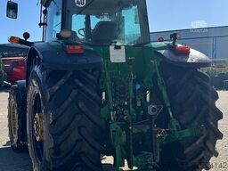 John Deere 8430