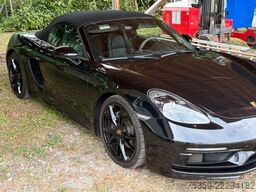 PORSCHE 718 Boxster