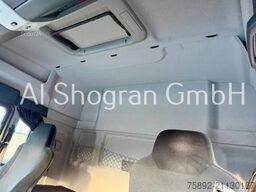 MAN TGX 33.560 / 6x4 / Retarder / Blatt Luft / Eu6