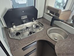 BÜRSTNER B66 TD IT 690 G Sofort verfügbar / Hubbett / Aut