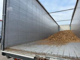 KNAPEN K100 Schubboden 92m³ 10mm Boden