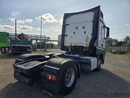 Mercedes-Benz Actros 1848