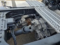 Mercedes-Benz Actros 1848