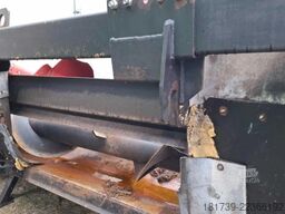 Geringhoff RD-500 corn harvesting attachment