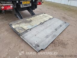 Schmitz SKO24 Tailgate Lifting Axle Flower Width