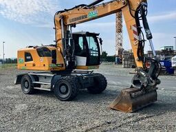Liebherr A 920 Litronic