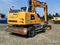 Liebherr A 920 Litronic