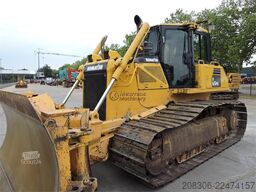 KOMATSU D65 PX ripper available