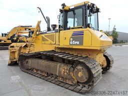KOMATSU D65 PX ripper available