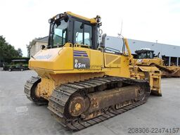 KOMATSU D65 PX ripper available