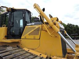 KOMATSU D65 PX ripper available