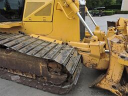KOMATSU D65 PX ripper available