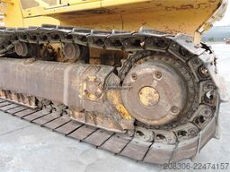 KOMATSU D65 PX ripper available