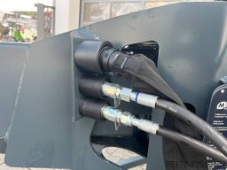 Magni hydraulischer Teleskopausleger JT 2500 I / DEMO