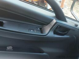 Isuzu M30H 150 PS Abrollkipper