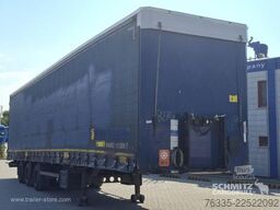 Kögel Curtainsider Mega