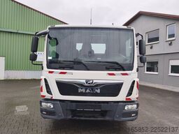 MAN TGL 8.220