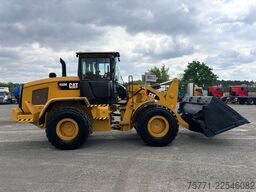 Caterpillar 930M ŁADOWARKA KOŁOWA