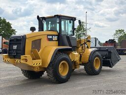 Caterpillar 930M ŁADOWARKA KOŁOWA