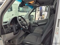 Mercedes-Benz SPRINTER 516 CDI
